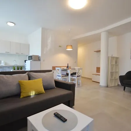 Apartment Irene